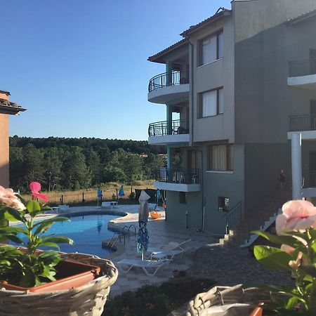 Dream Bay Family Hotel Tsarevo Bagian luar foto